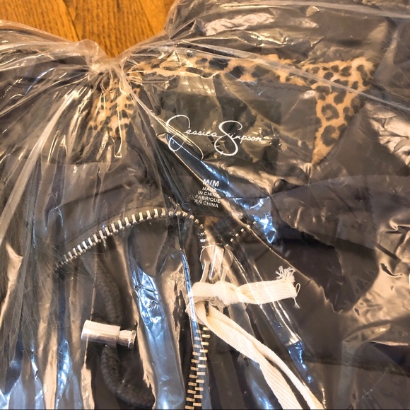 Jessica Simpson Faux Fur Trim Puffer Coat - Picture 5 of 6